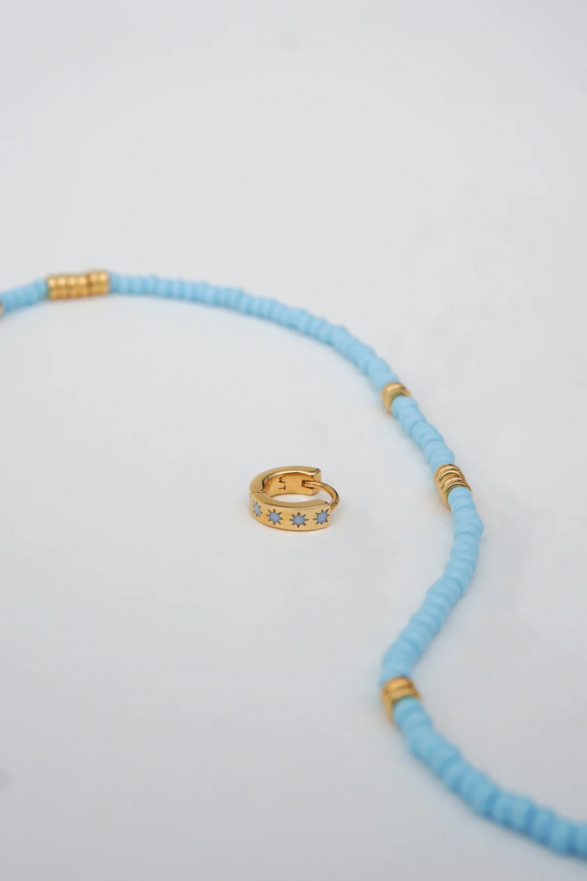 Blue clasp necklace gold plated - Image 3