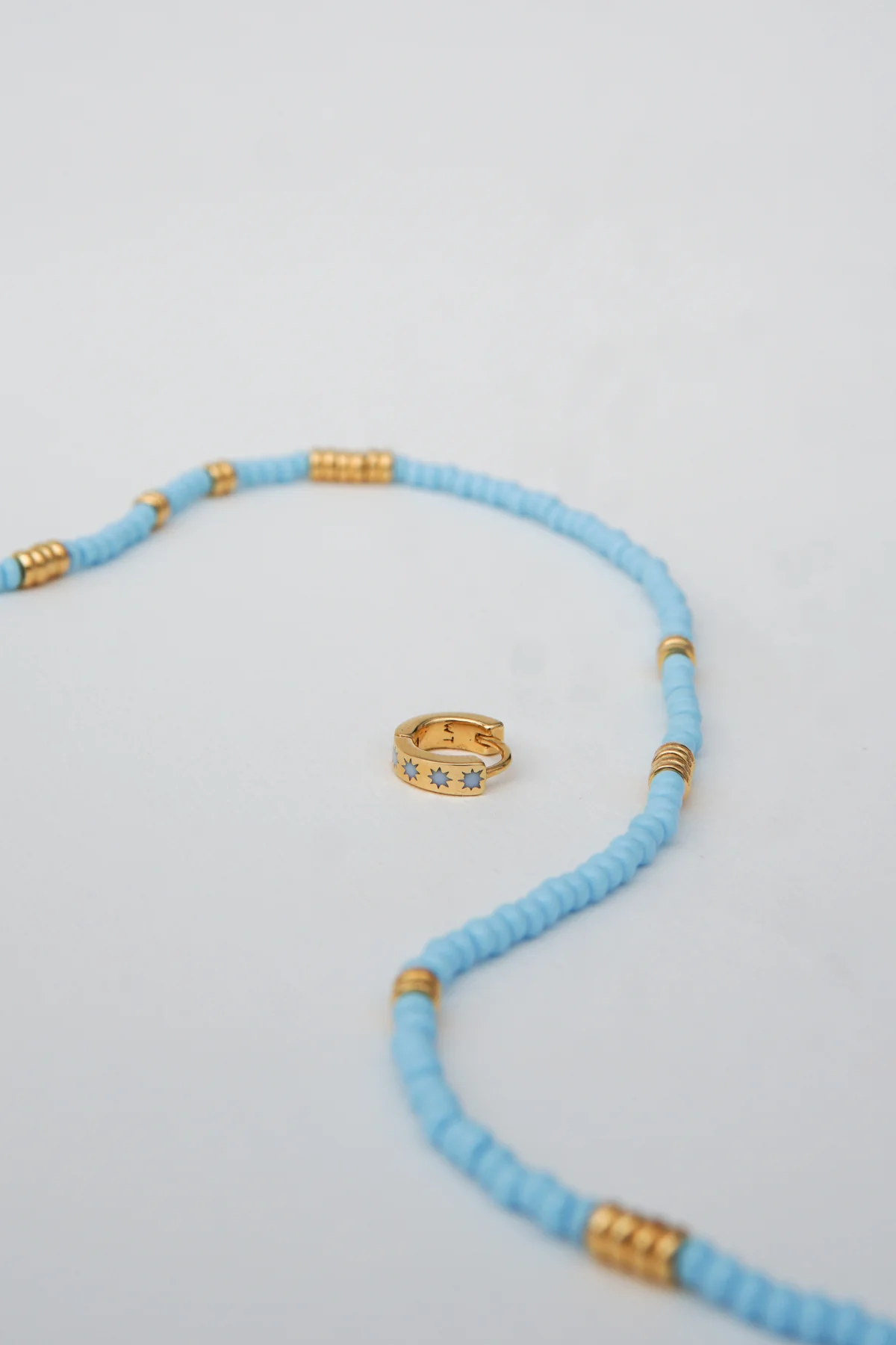 Blue clasp necklace gold plated - Image 9