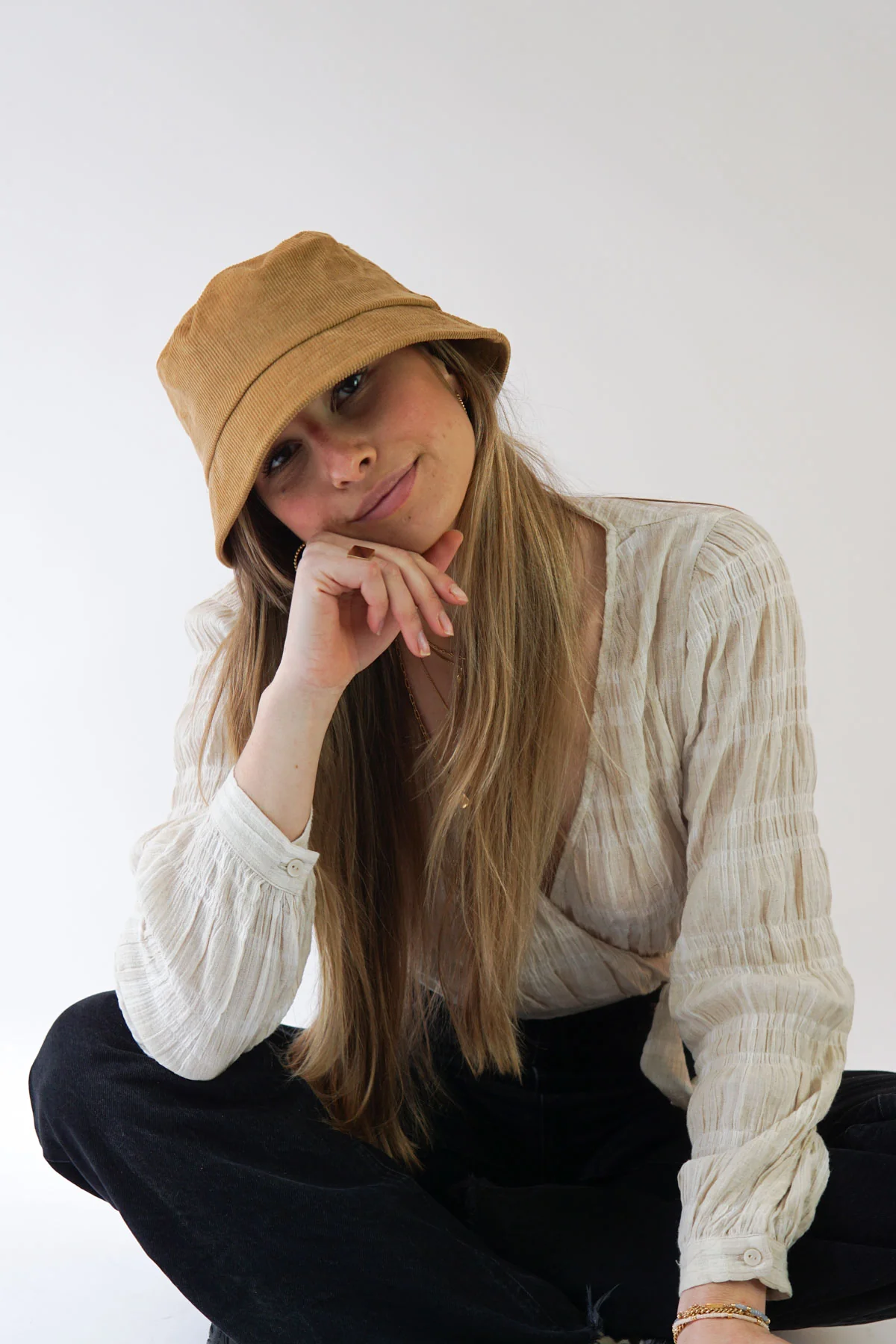 Caramel bucket hat - Image 8