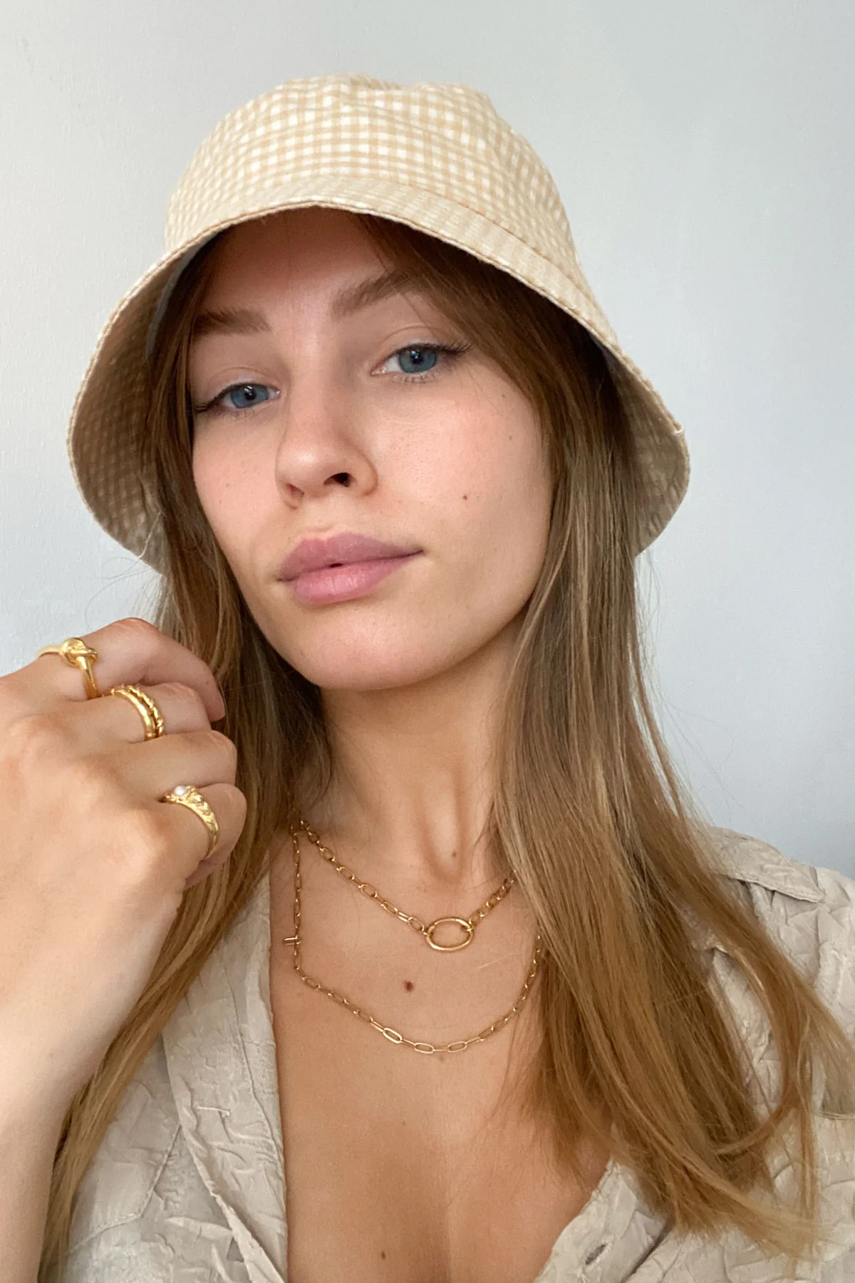 Check mate beige bucket hat - Image 5
