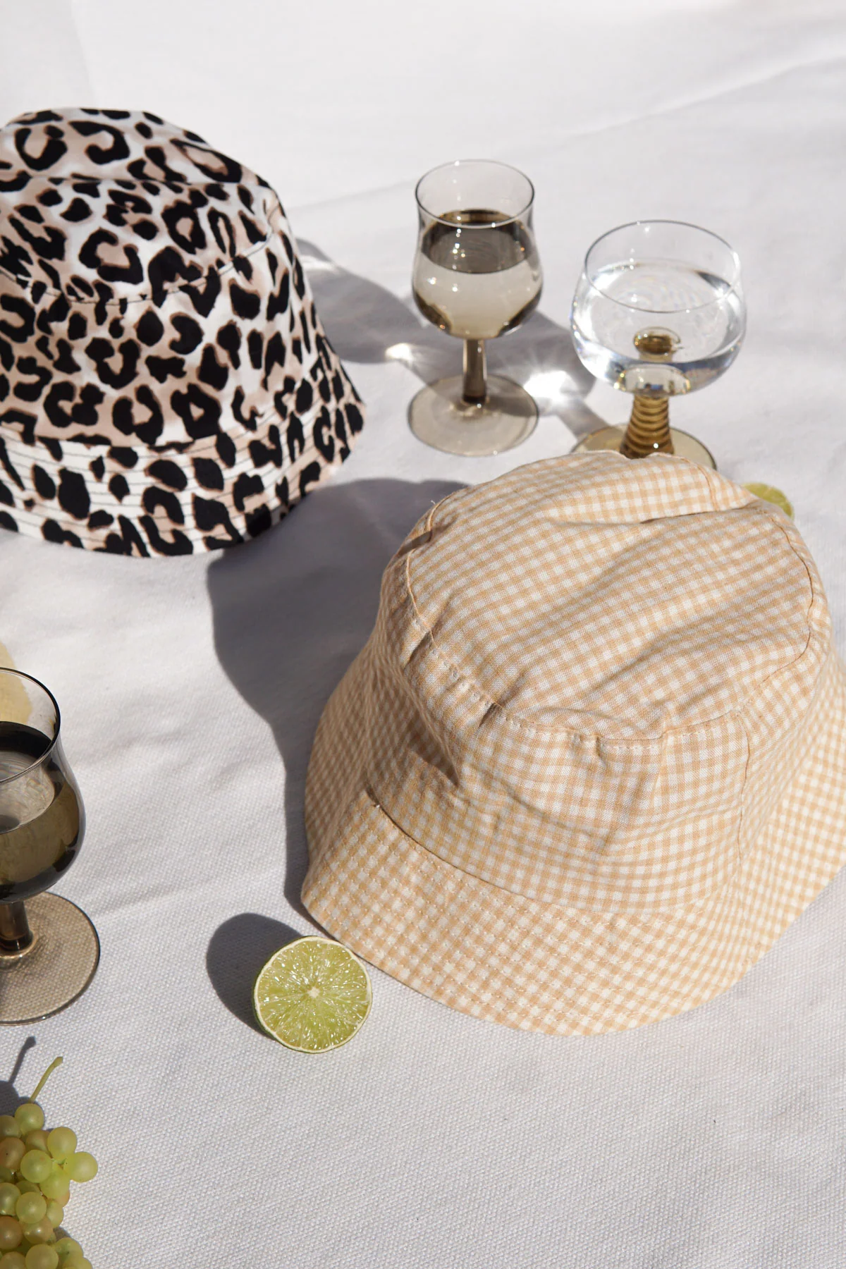 Check mate beige bucket hat - Image 6