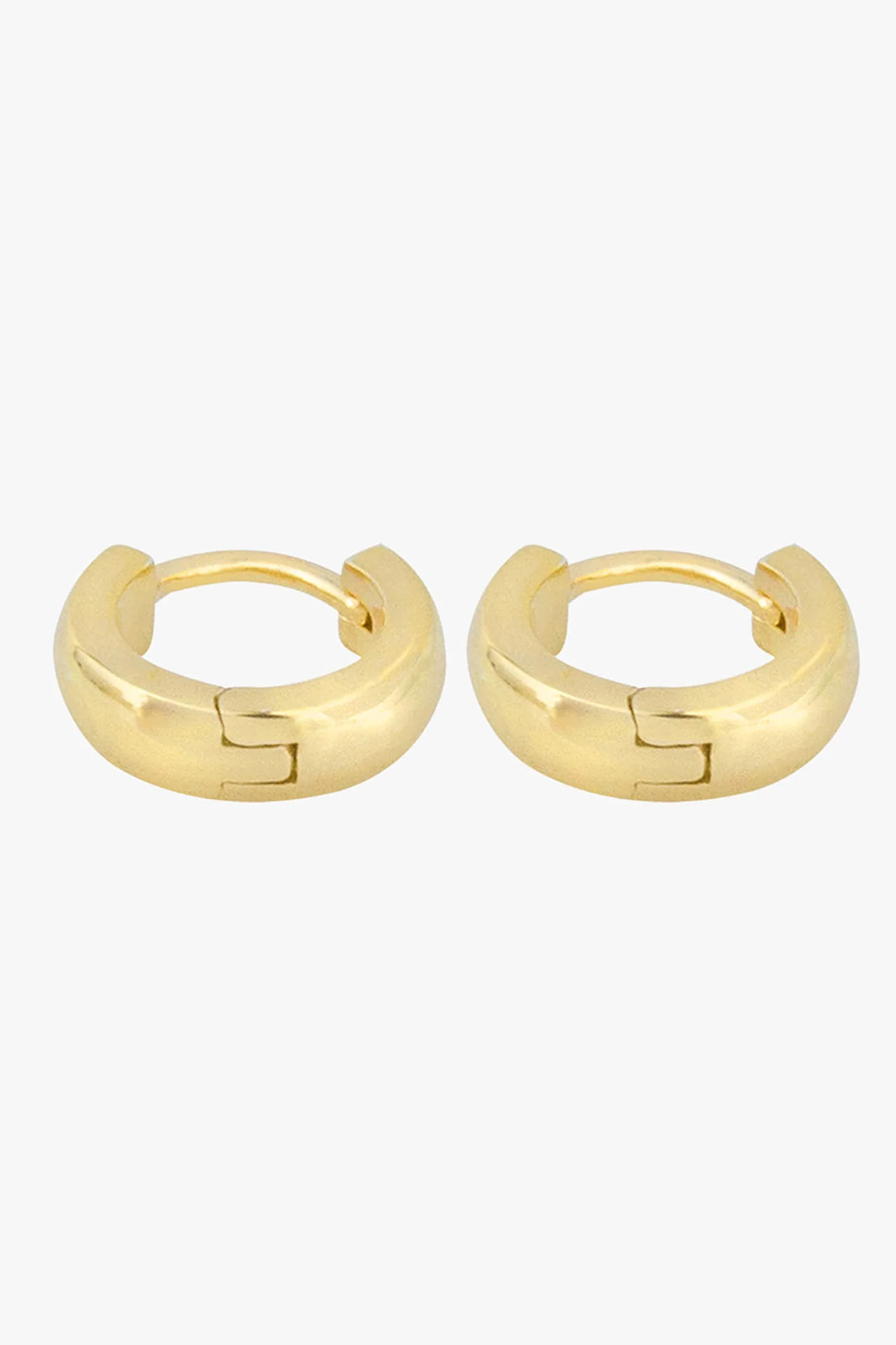 Classic huggie gold plated - Image 14