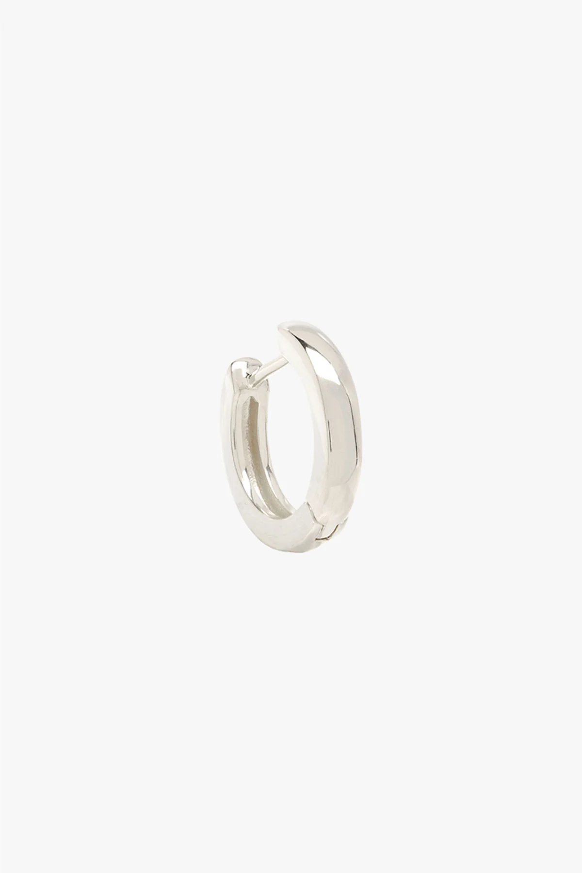 Classic huggie silver small (15mm) - Image 4
