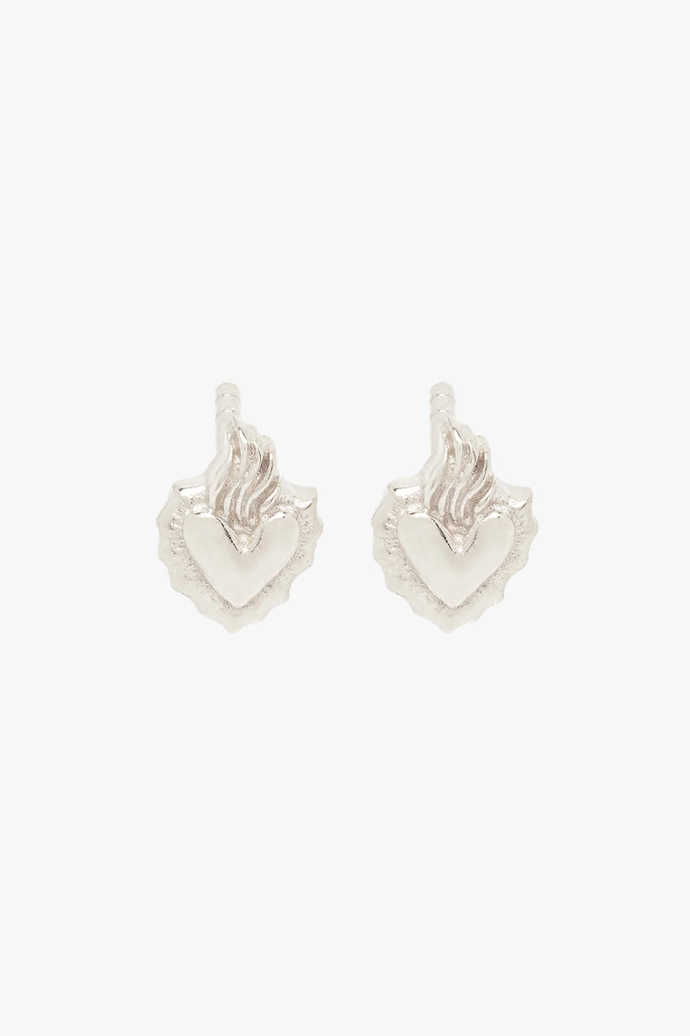 Flaming heart stud earring silver - Image 6