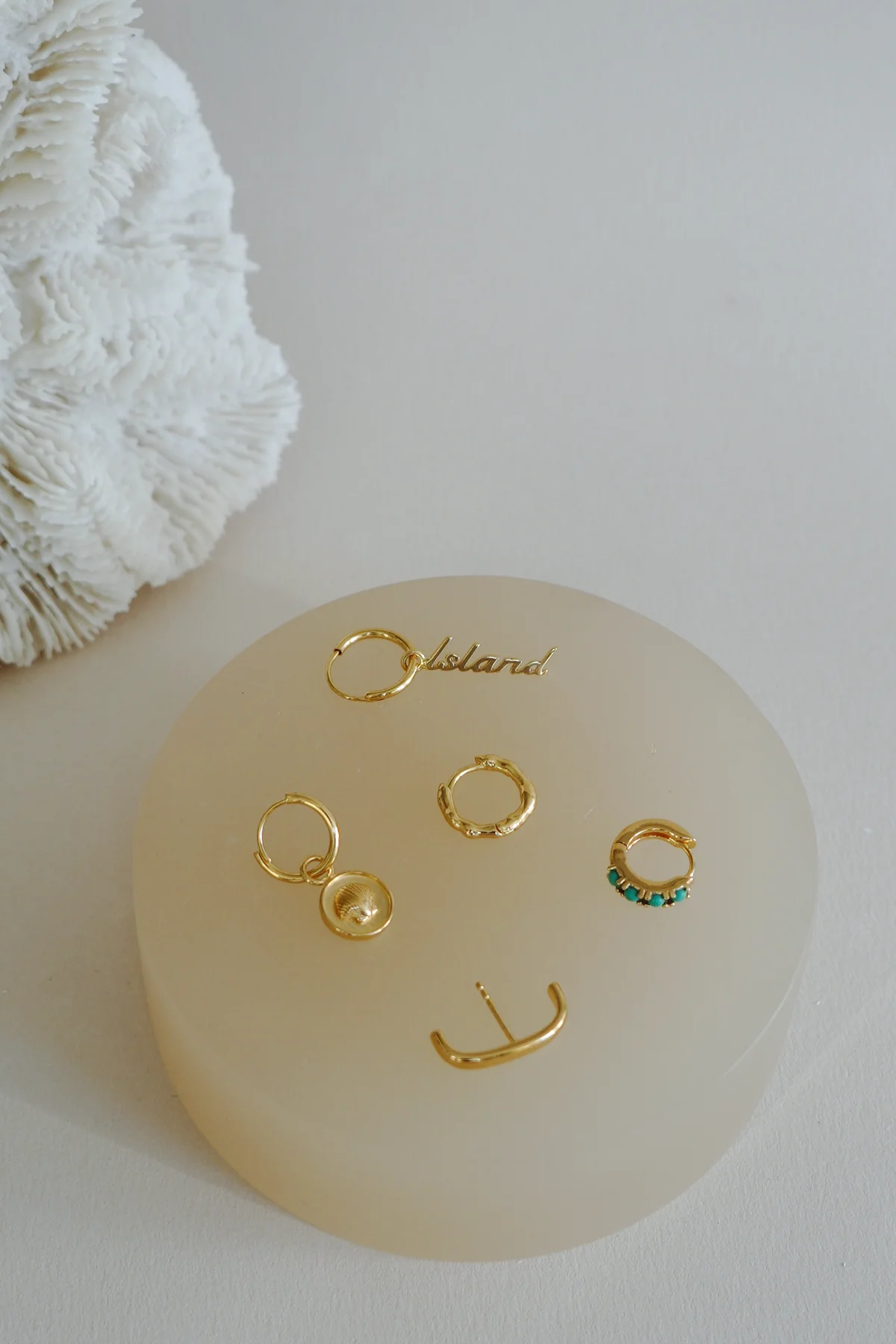 Hammered hoop gold plated large (13mm) - Image 11