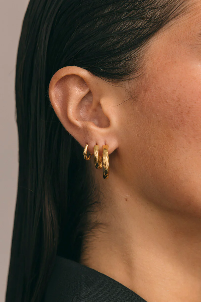 Hammered Huggie Gold Plated (20mm) - Image 4