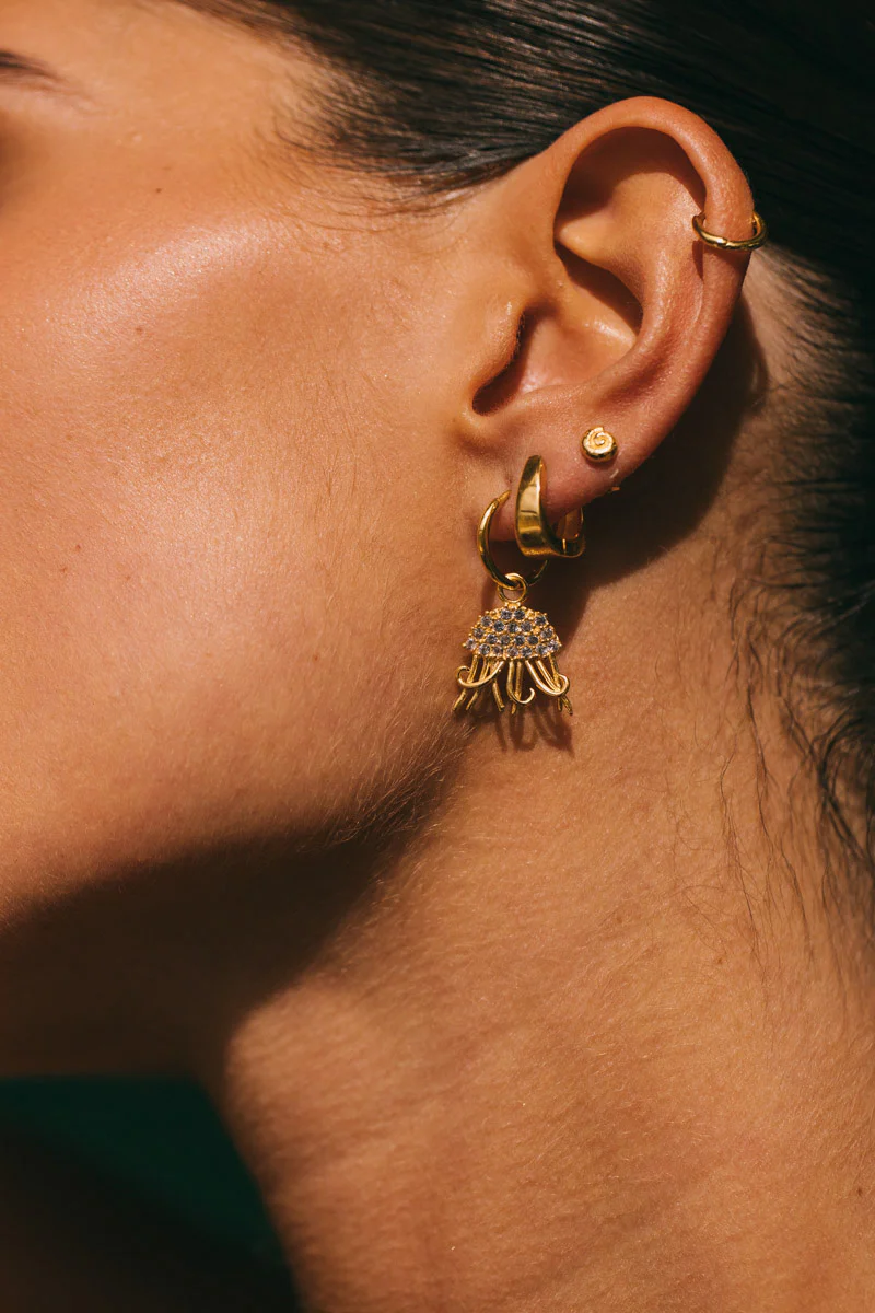 Medusa Hoop Earring Gold Plated - Image 2