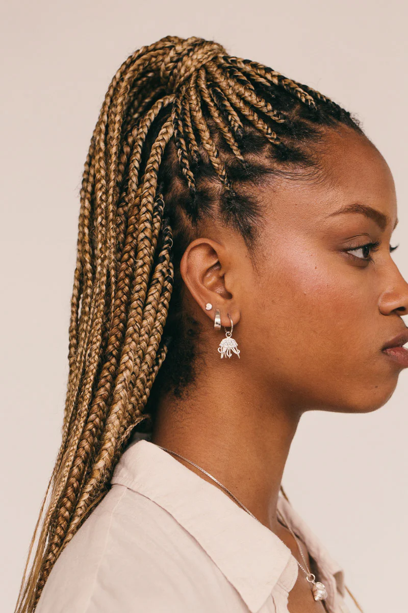 Medusa Hoop Earring Silver - Image 5