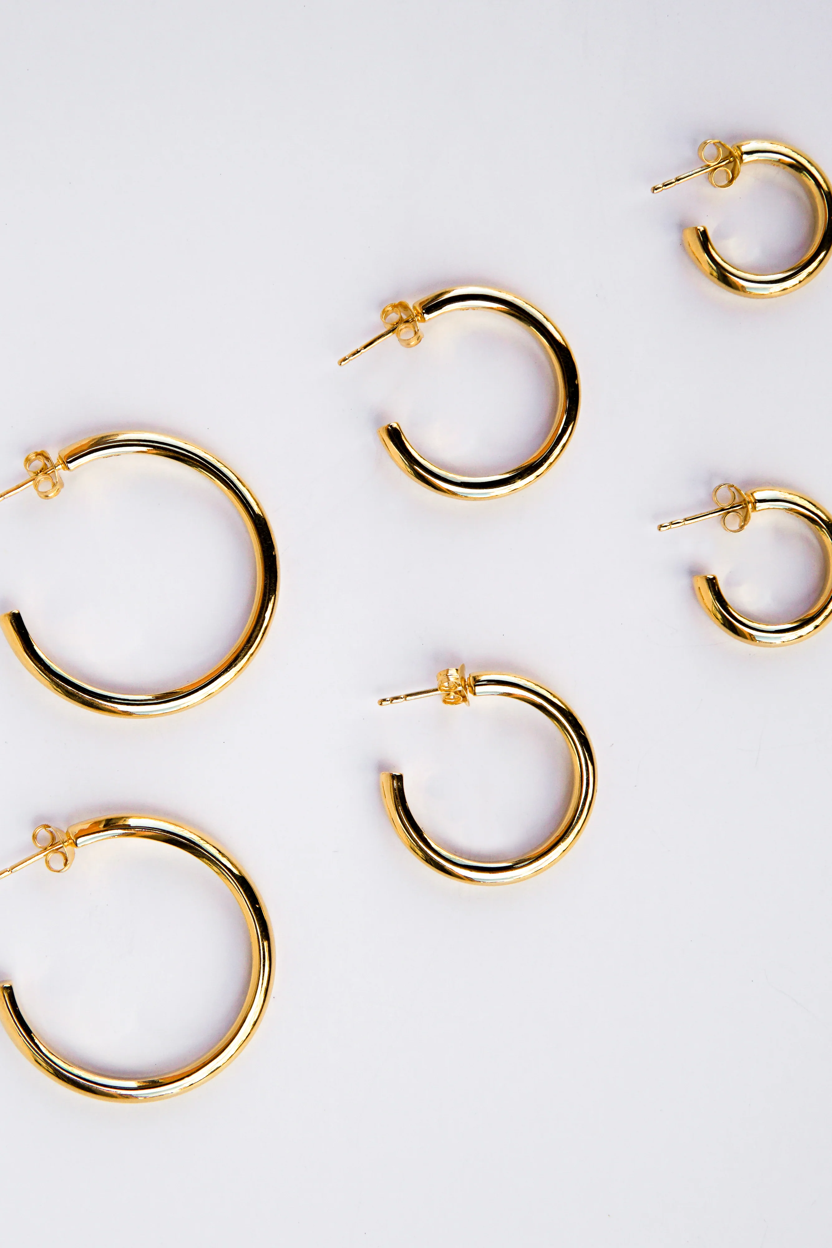 Wanderlust Classic Hoop Gold Plated (18mm) - Image 6