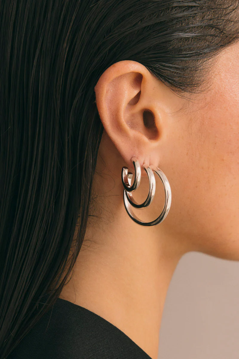 Wanderlust Classic Hoop Silver (24mm) - Image 3