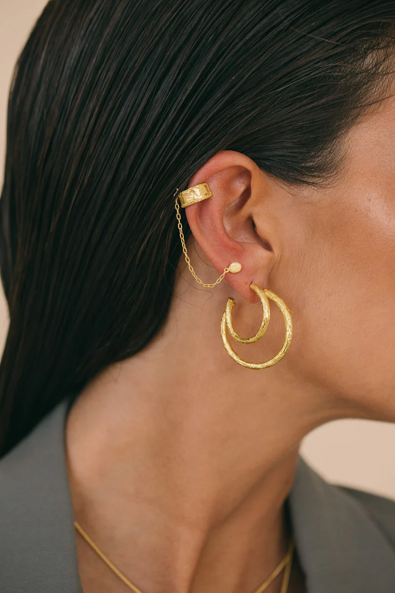 Wanderlust hammered hoop gold plated (32mm) - Image 8