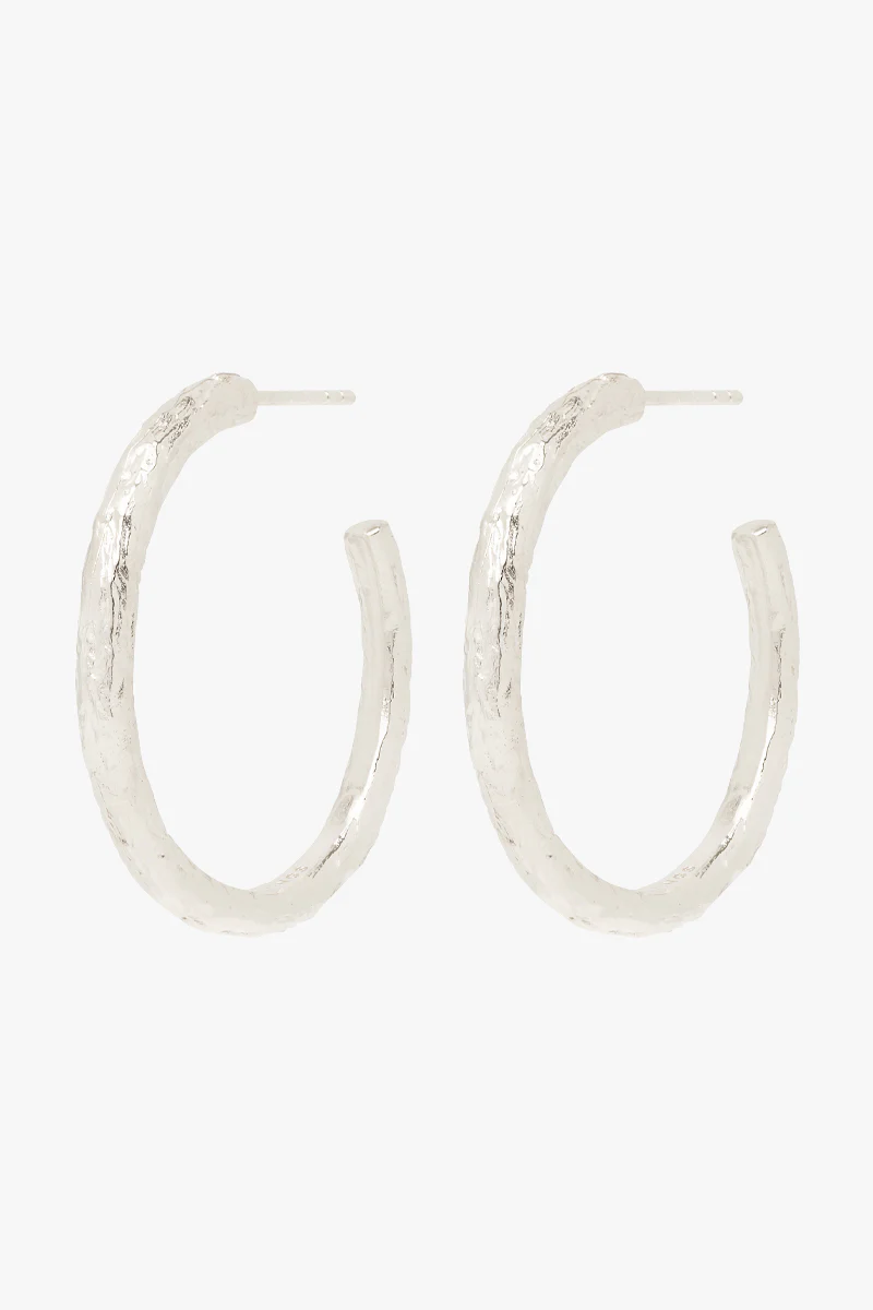 Wanderlust hammered hoop silver (32mm) - Image 4