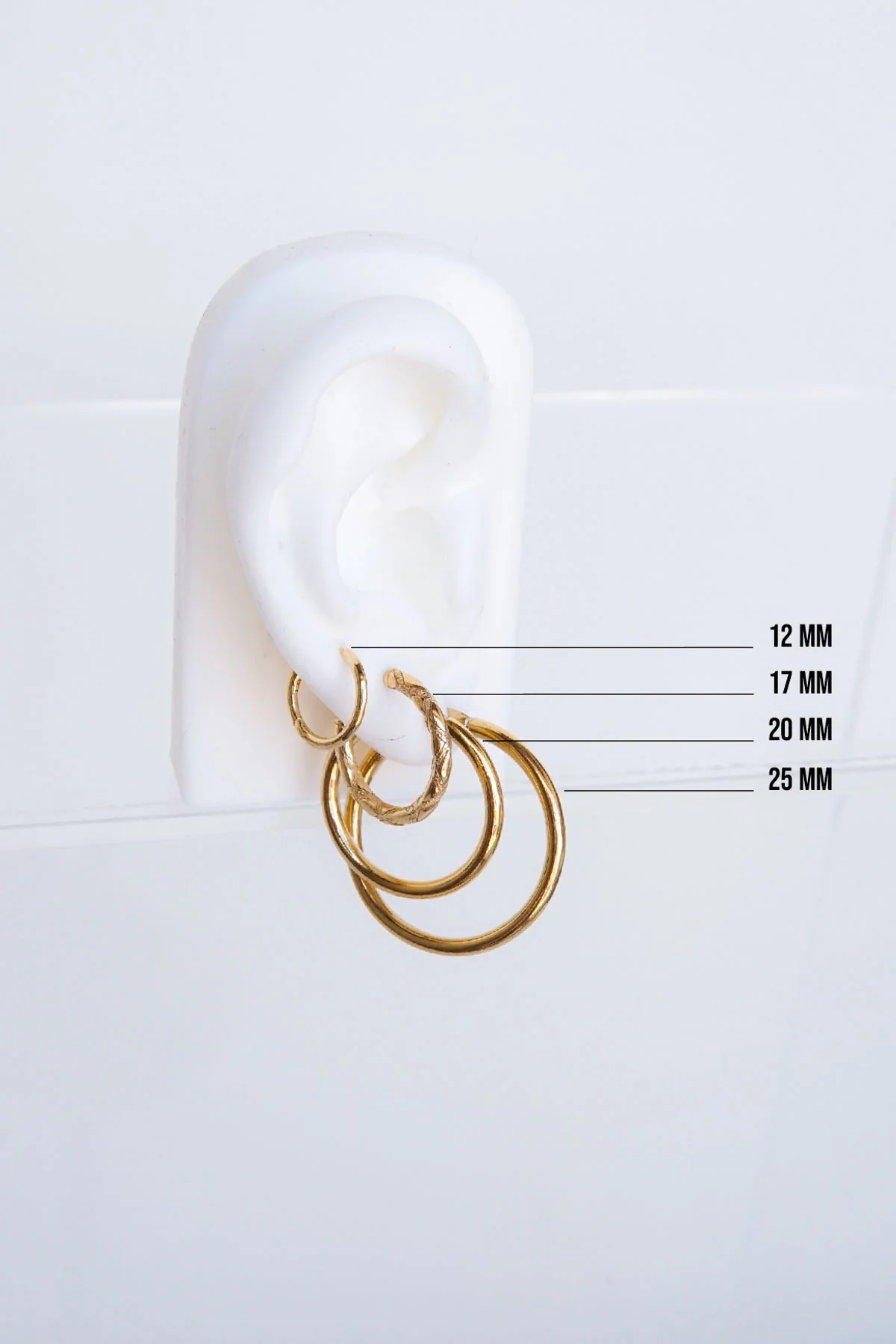 Wild classic earring gold plated small (25mm) - Image 10