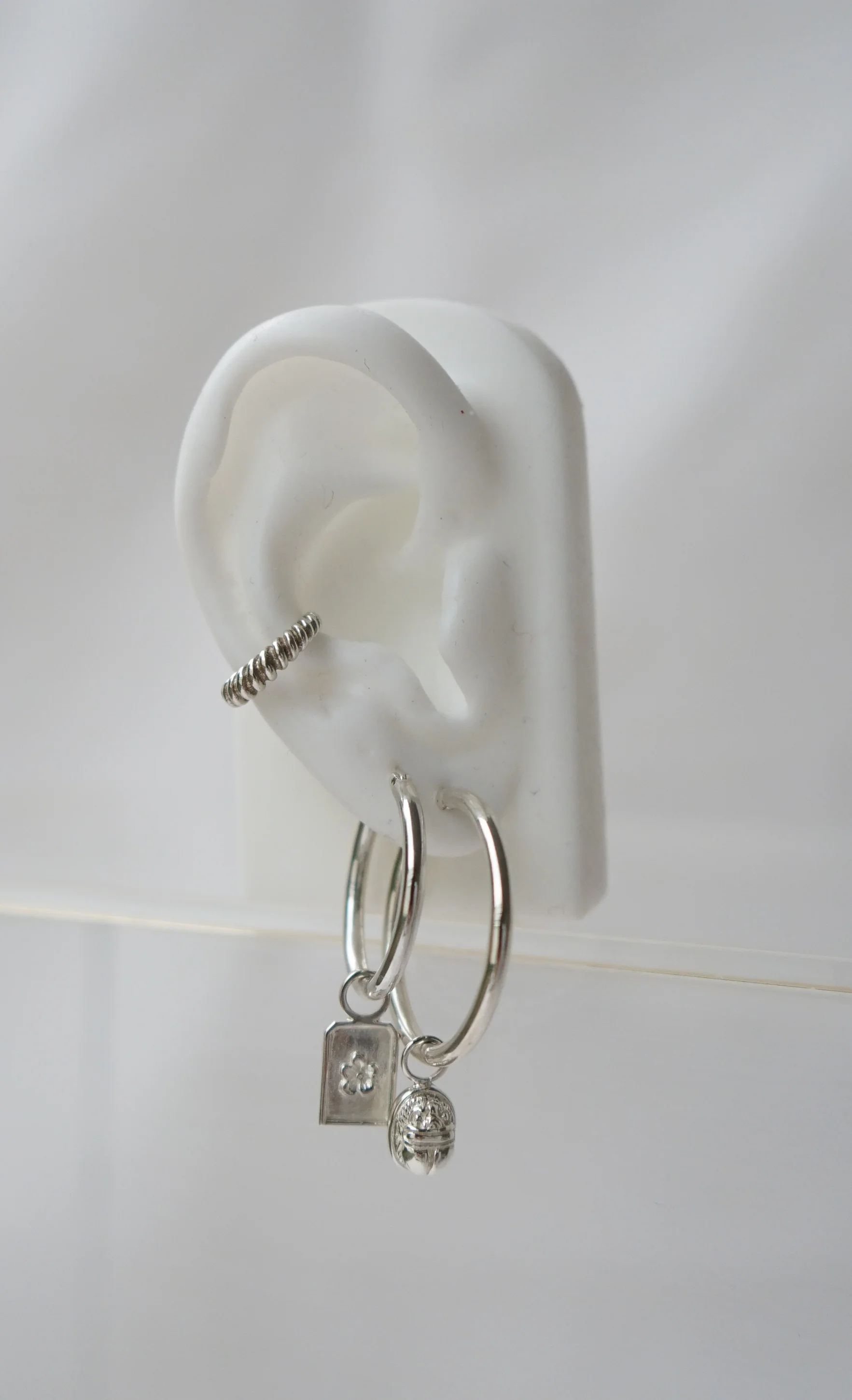 Wild classic earring silver medium (30mm) - Image 4